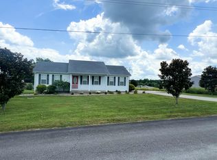 373 Lawless Ln, Jamestown, KY 42629