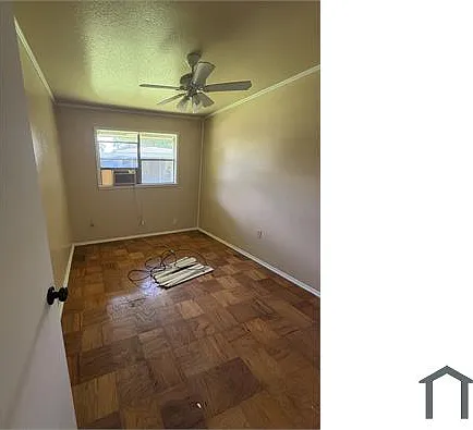 3532 Buchanan St — Photo 4