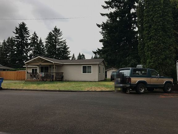 4th image of 1520 NE 109th Ave