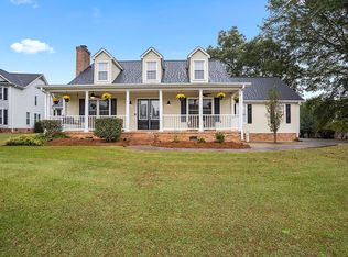 2 Clevington Ct, Simpsonville, SC 29681