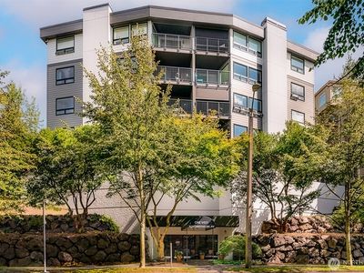 5000 California Avenue SW #405, Seattle, WA, 98136
