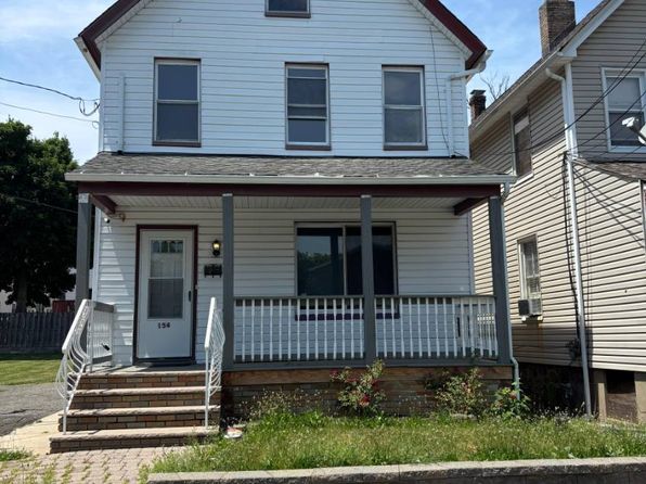 154 West St