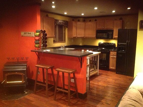 3rd image of 50623 Hemlock Ct