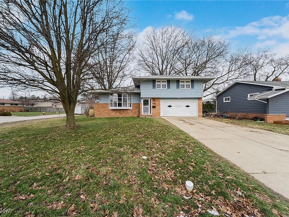 1st image of 21900 Marian Cir