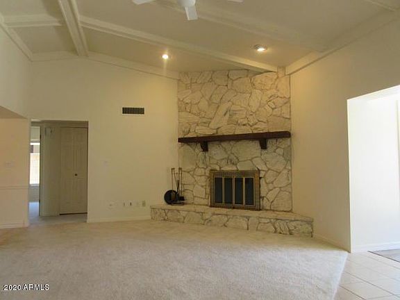3rd image of 5409 E Marconi Ave