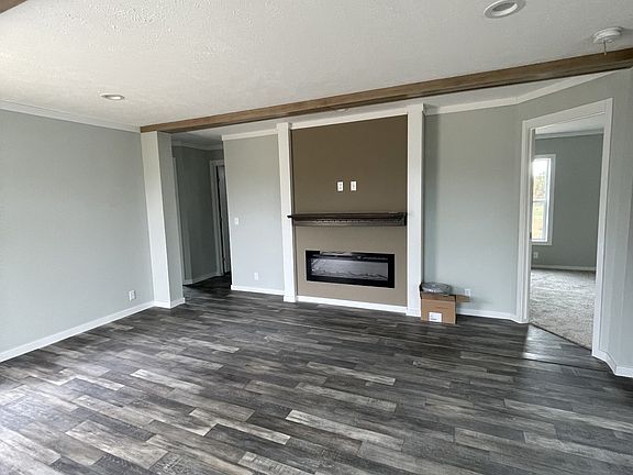 4th image of 881 White Springs Rd Lot 4