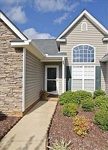 1st image of 11 Montreat Ln
