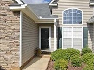 11 Montreat Ln, Simpsonville, SC 29681
