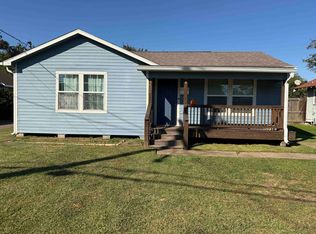 420 Avenue B, Port Neches, TX 77651