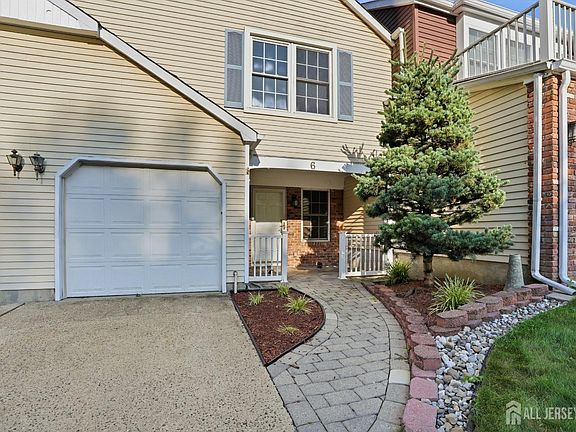4th image of 6 Killington Ct
