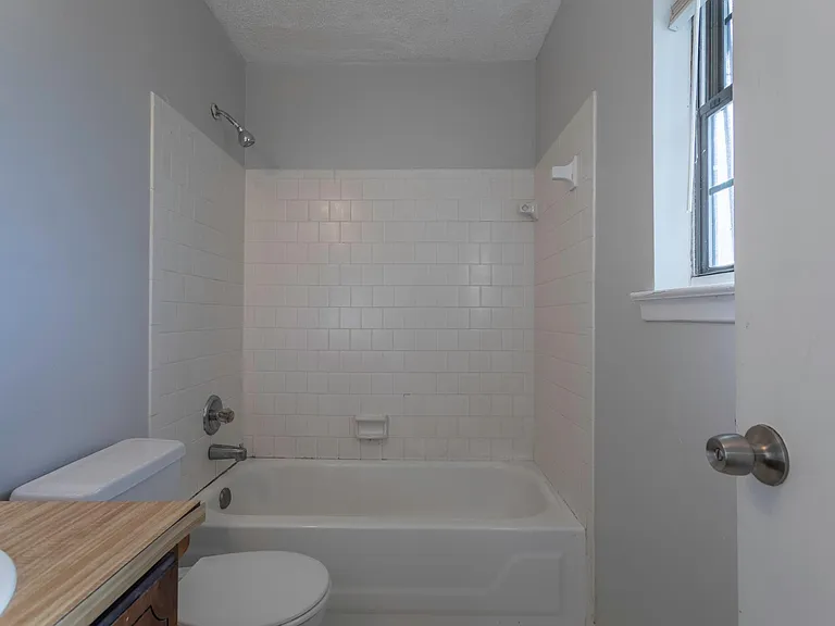 212 Bobbie Ct — Photo 20