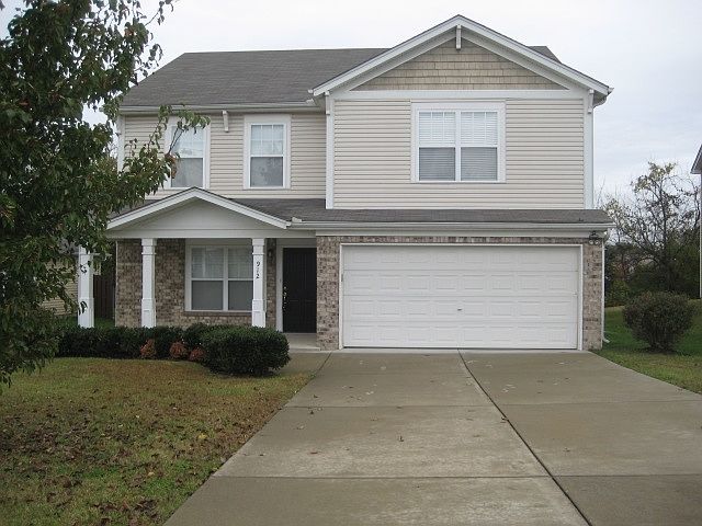 1st image of 912 Grand Oak Dr
