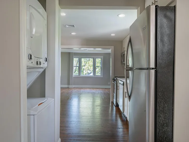 2 South St #B — Photo 5