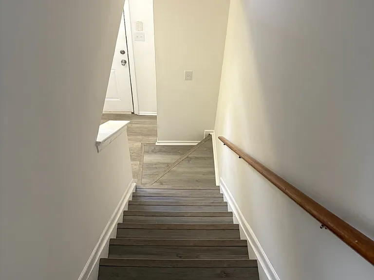 7311 Branchwood Ter — Photo 10