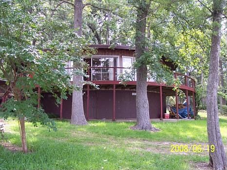 2nd image of 384 Emmons Ln