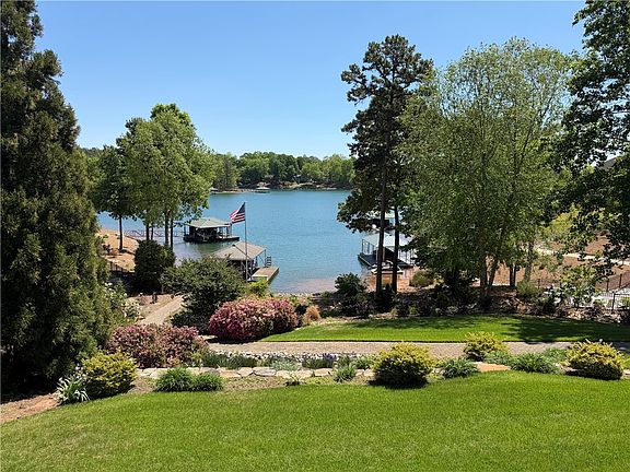 2nd image of 357 Stardust Ln