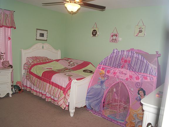 Bedroom 2 upstairs