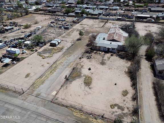 5th image of 8108 Starr Ave