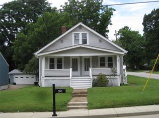 3841 Fee Fee Rd, Bridgeton, MO 63044