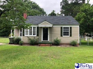 207 Stewart St, Dillon, SC 29536