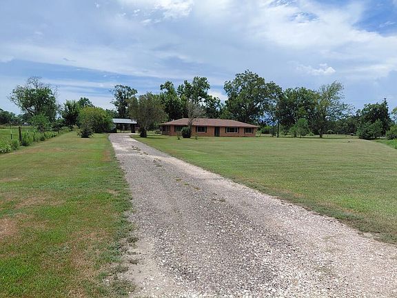 2nd image of 613 County Road 706