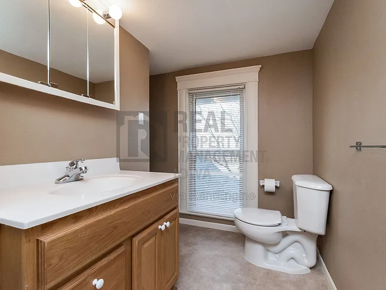 1667 W Ave — Photo 12