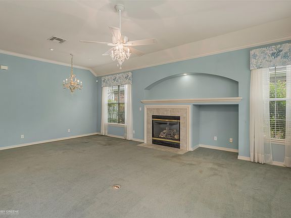 4th image of 173 Grey Eagle Dr