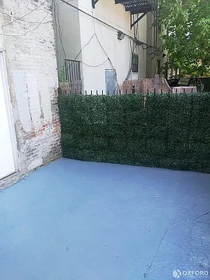 Rented by Oxford Property Group | media 14