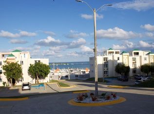 Codominium Vista Real #9, Fajardo, PR 00738