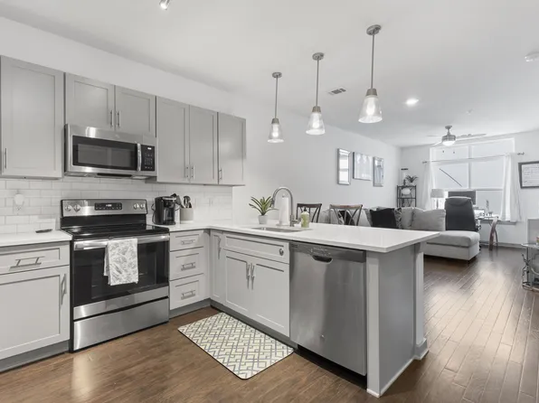 1638 54th Ave N #230, Nashville, TN 37209