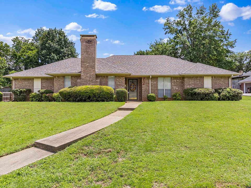 1st image of 3104 Crossroads Dr