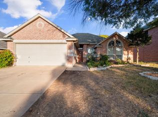 309 Shane Ln, Burleson, TX 76028