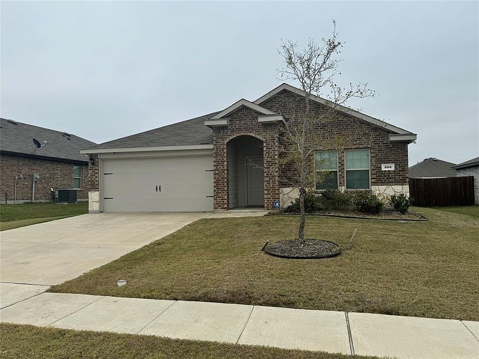 1st image of 308 Wagon Wheel Dr