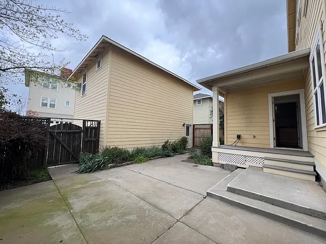 1774 Roth St — Photo 29