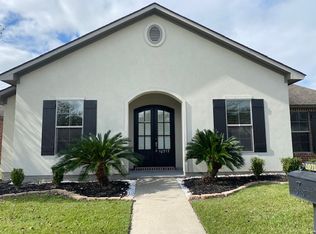 10717 Grace Ln, Baton Rouge, LA 70817