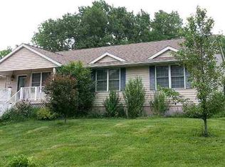 1417 98th Avenue Ct W, Rock Island, IL