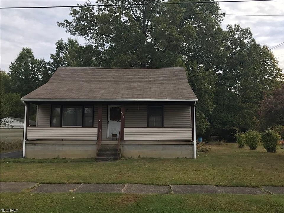 1st image of 2042 Vernon Ave NW
