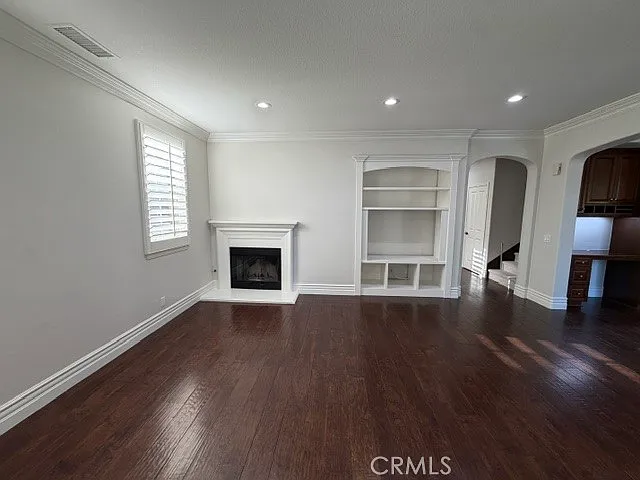 5 bed, 3464 sqft, $7,500 — Photo 4