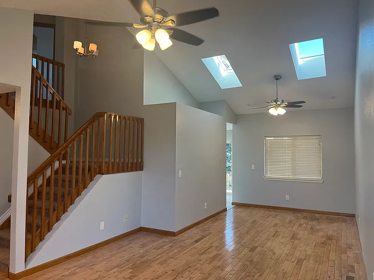 1435 Stoneham St — Photo 13
