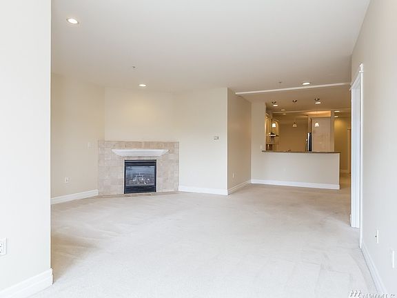 5th image of 2551 Thorndyke Ave W APT 201