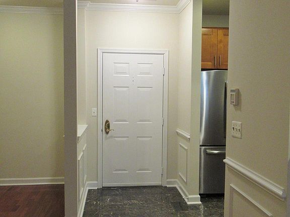 2nd image of 1320 N Wayne St APT 101