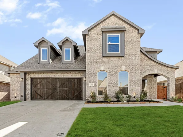 308 Resting Place Rd, Waxahachie, TX 75165