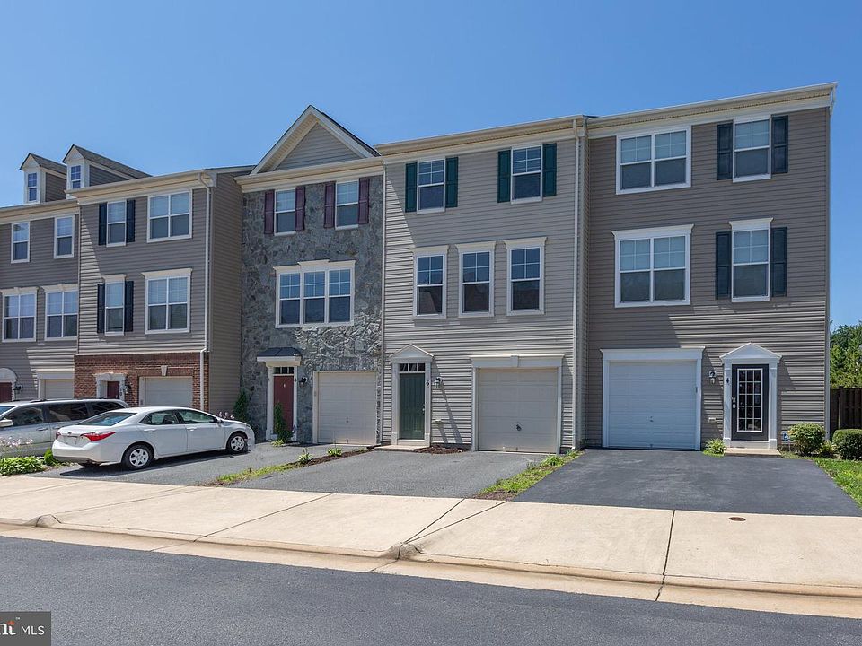 1st image of 6 Ocala Way
