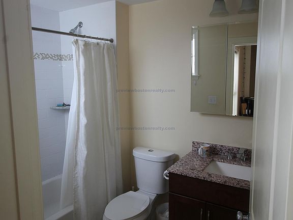 4th image of 27 Lothrop St #A2