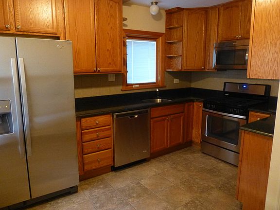 3rd image of 5429 N Oak Park Ave