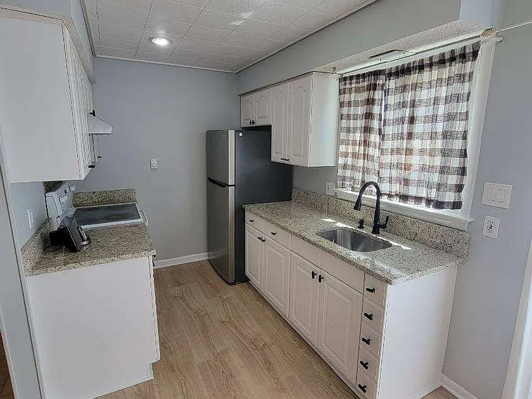 21 S Seas Ct #21 — Photo 8
