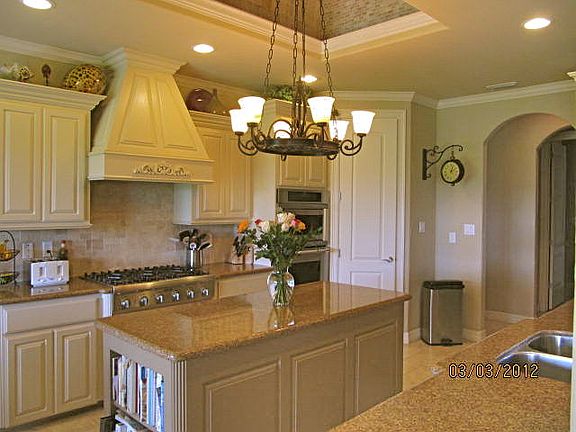 4th image of 130 Oleander Dr