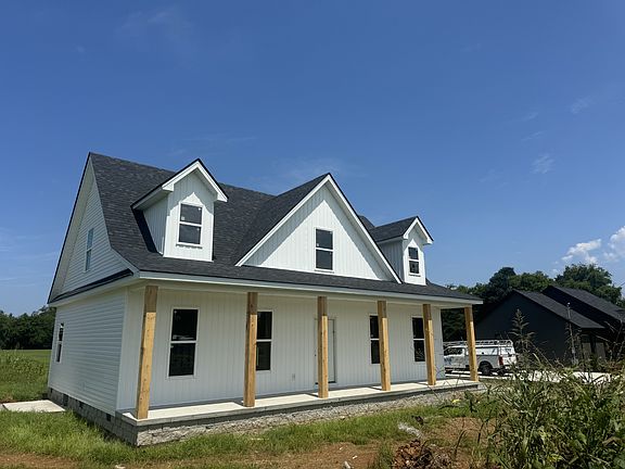 3rd image of 2110 Laws Hill Cir