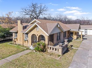 4715 Hampshire Blvd, Fort Worth, TX 76103