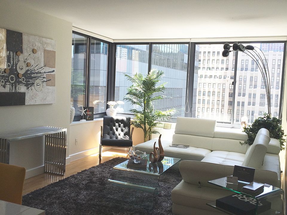 1st image of 235 W 48th St APT 29C
